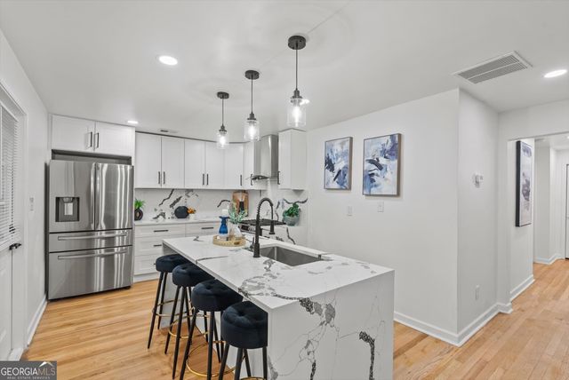8 Edwin Place NW, Atlanta, GA 30318