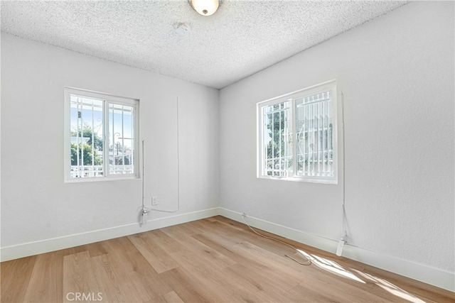 715 E 87th Place, Los Angeles, CA 90002