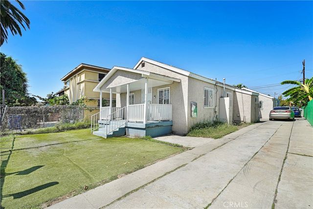 715 E 87th Place, Los Angeles, CA 90002
