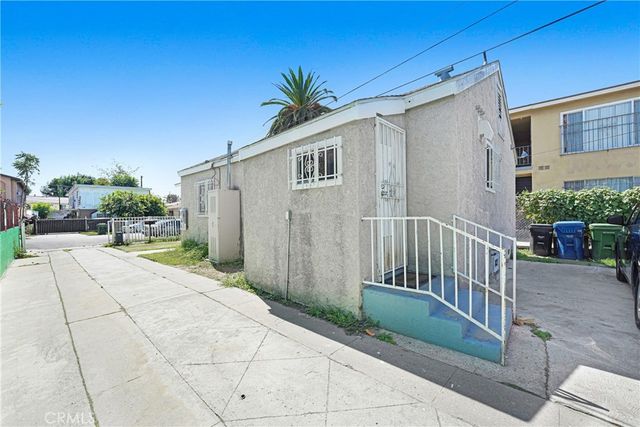 715 E 87th Place, Los Angeles, CA 90002