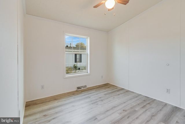 7 COLONIAL LN, Rehoboth Beach, DE 19971