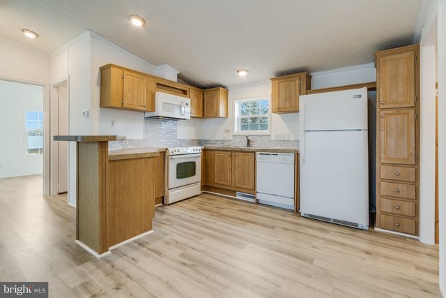 7 COLONIAL LN, Rehoboth Beach, DE 19971