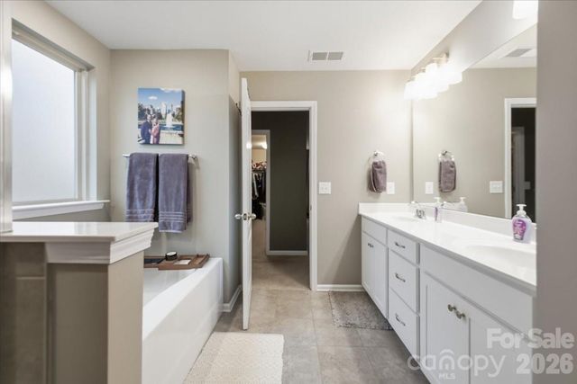 13049 Whitemarsh Hall Drive, Charlotte, NC 28273