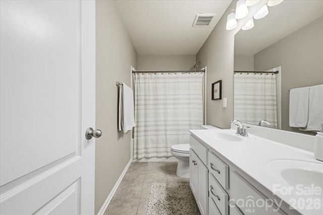 13049 Whitemarsh Hall Drive, Charlotte, NC 28273