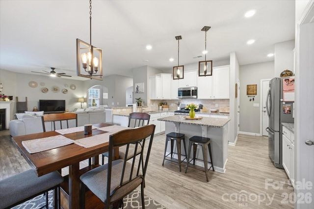 13049 Whitemarsh Hall Drive, Charlotte, NC 28273