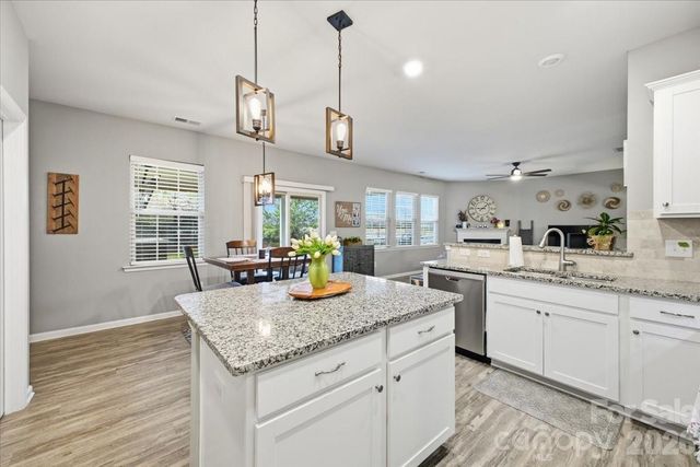 13049 Whitemarsh Hall Drive, Charlotte, NC 28273