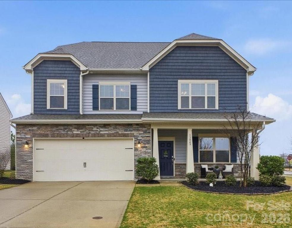 13049 Whitemarsh Hall Drive, Charlotte, NC 28273