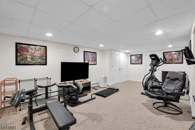 35 Old Orchard Ct, Cedar Grove Twp., NJ 07009