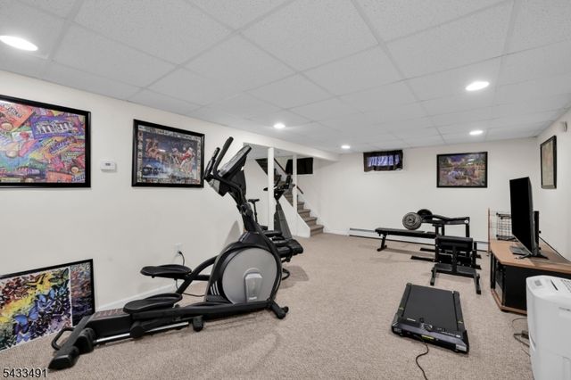 35 Old Orchard Ct, Cedar Grove Twp., NJ 07009