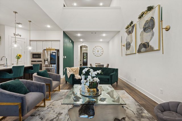 1124 Queensdown Way, Forney, TX 75126