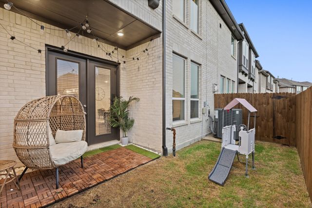 1124 Queensdown Way, Forney, TX 75126