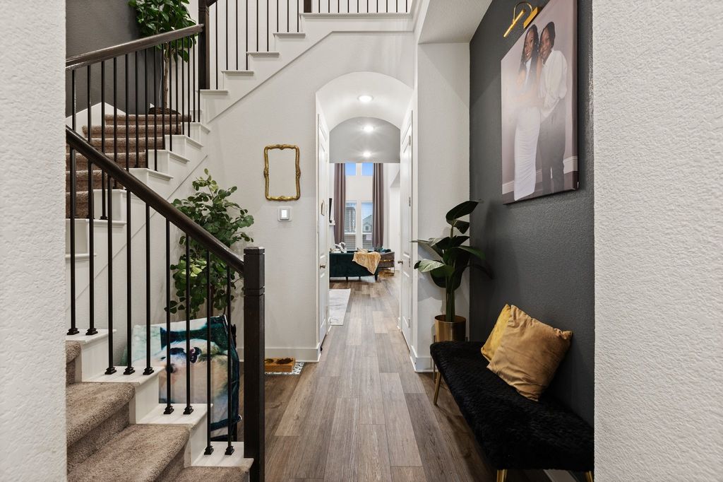 1124 Queensdown Way, Forney, TX 75126