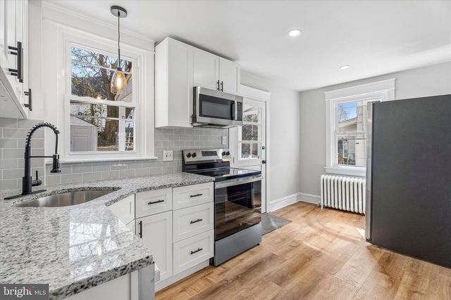 339 BLANCHARD RD, Drexel Hill, PA 19026