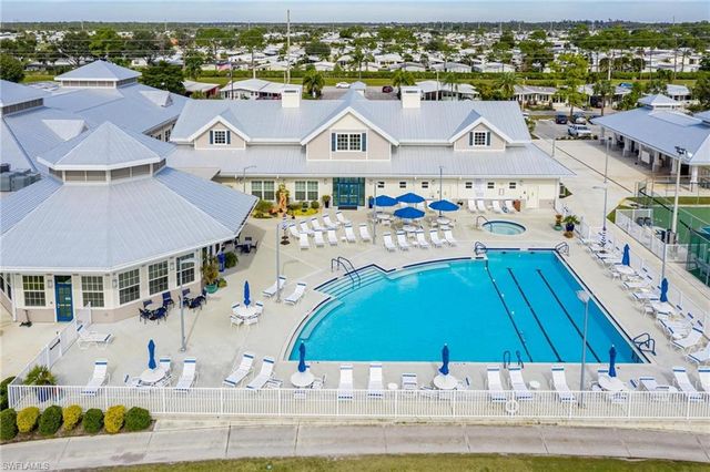 479 Nicklaus BLVD, North Fort Myers, FL 33903