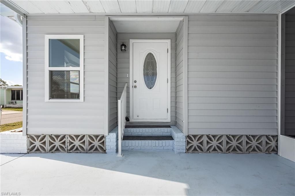 479 Nicklaus BLVD, NORTH FORT MYERS, FL 33903 — photo 3