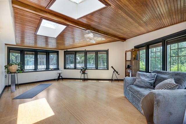 740 N Brainard Avenue, La Grange Park, IL 60526