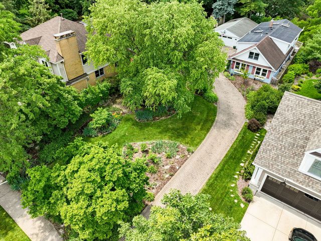 740 N Brainard Avenue, La Grange Park, IL 60526