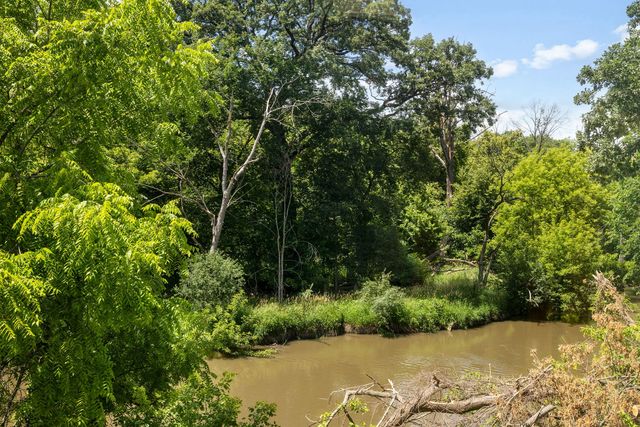 740 N Brainard Avenue, La Grange Park, IL 60526