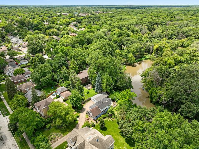 740 N Brainard Avenue, La Grange Park, IL 60526