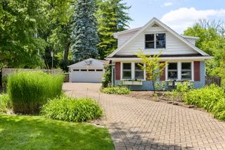 740 N Brainard Avenue, La Grange Park, IL 60526