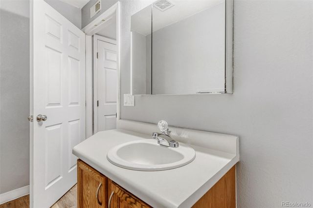 13095 W Cedar Drive 106, Lakewood, CO 80228