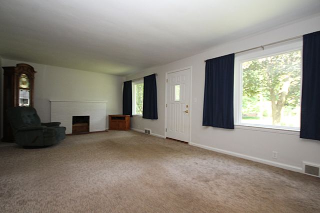 2334 Frederick Avenue, Kalamazoo, MI 49008