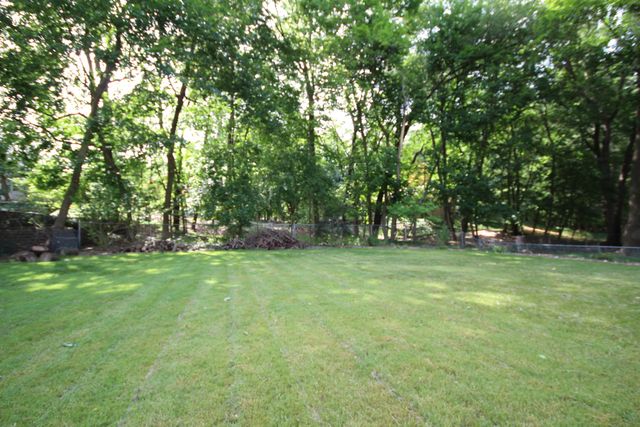2334 Frederick Avenue, Kalamazoo, MI 49008