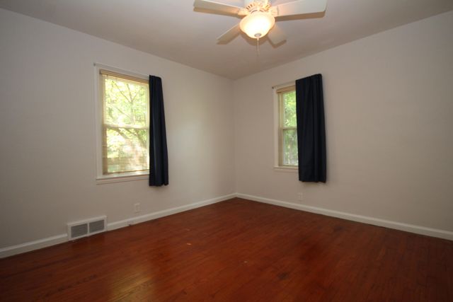2334 Frederick Avenue, Kalamazoo, MI 49008