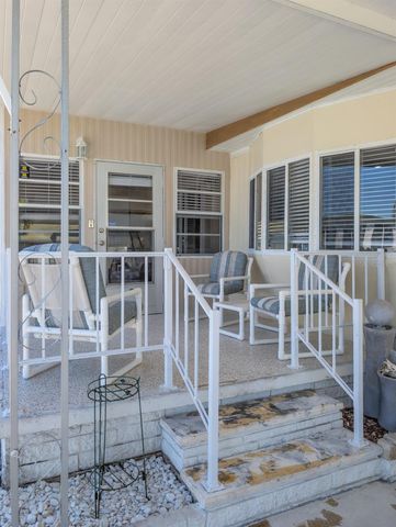 229 DIXIE, Tarpon Springs, FL 34689