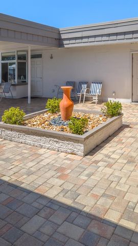 229 DIXIE, Tarpon Springs, FL 34689