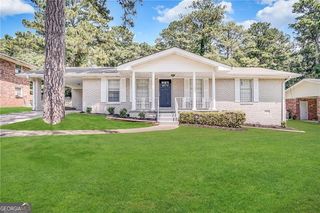 1914 Janet Lane, Decatur, GA 30035