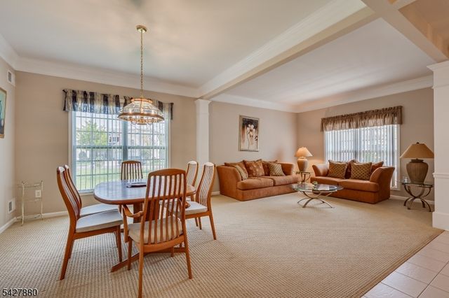 281 Longwood Ln, Franklin Twp., NJ 08873
