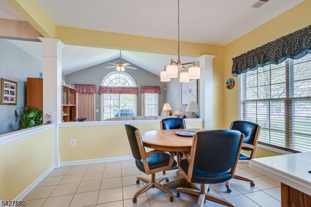 281 Longwood Ln, Franklin Twp., NJ 08873