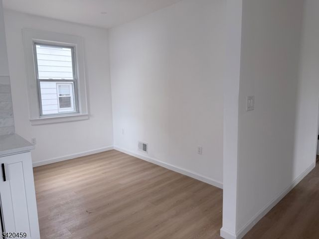 662 Selfmaster Pkwy, Union Twp., NJ 07083