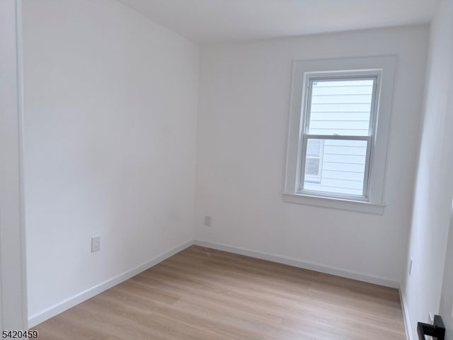 662 Selfmaster Pkwy, Union Twp., NJ 07083