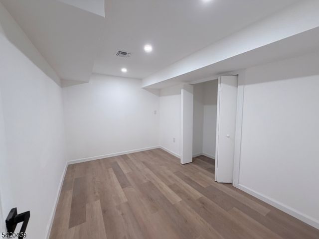 662 Selfmaster Pkwy, Union Twp., NJ 07083