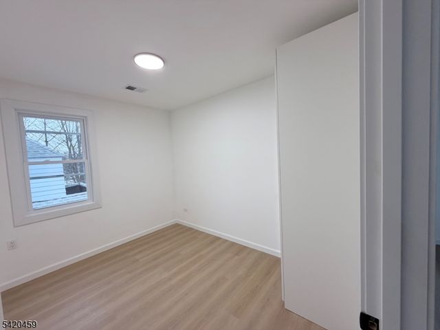 662 Selfmaster Pkwy, Union Twp., NJ 07083