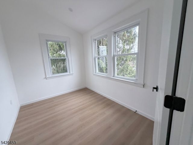 662 Selfmaster Pkwy, Union Twp., NJ 07083