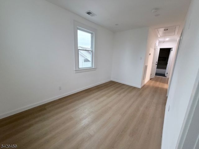 662 Selfmaster Pkwy, Union Twp., NJ 07083