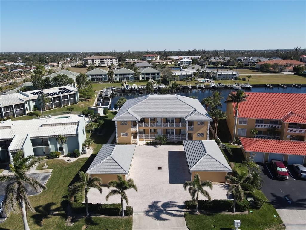 3216 PURPLE MARTIN DRIVE 123, Punta Gorda, FL 33950