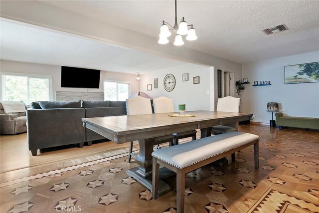 6500 Petit, Lake Balboa, CA 91406