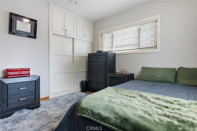 6500 Petit, Lake Balboa, CA 91406