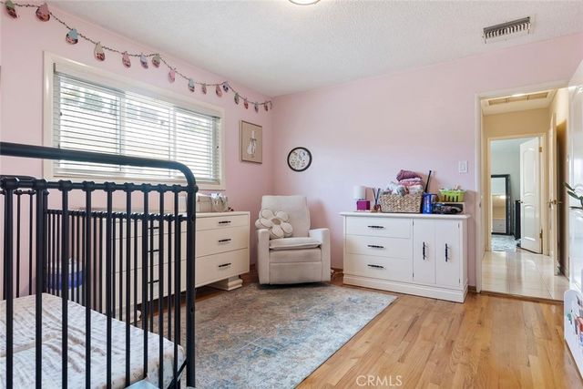 6500 Petit, Lake Balboa, CA 91406