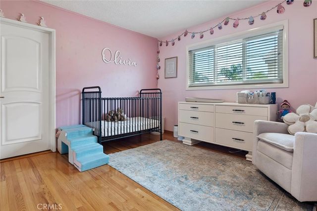 6500 Petit, Lake Balboa, CA 91406
