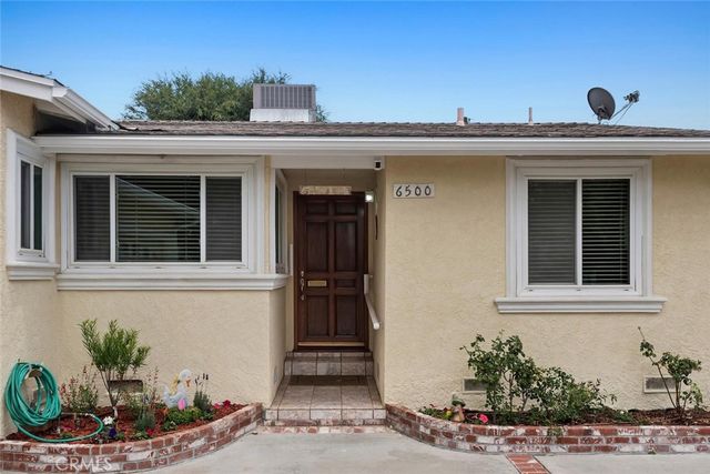 6500 Petit, Lake Balboa, CA 91406