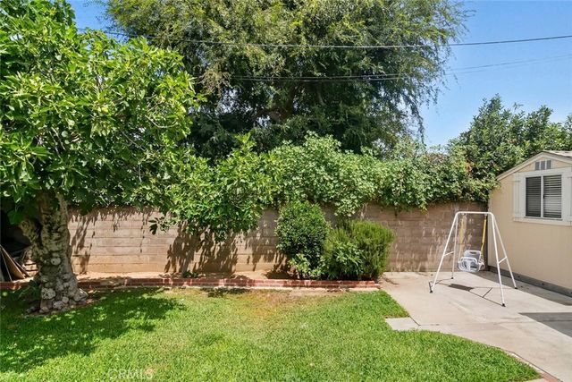6500 Petit, Lake Balboa, CA 91406