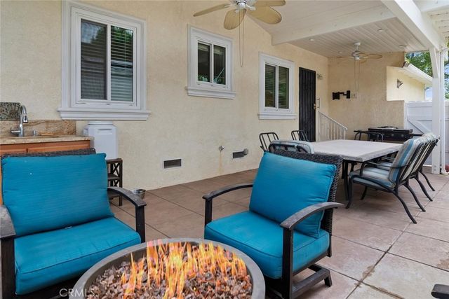 6500 Petit, Lake Balboa, CA 91406