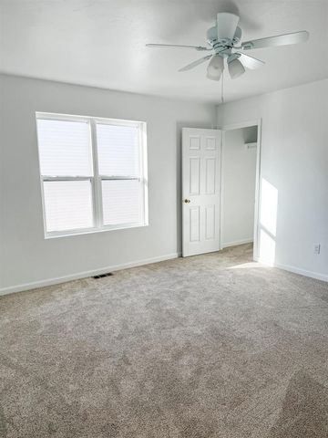 250 N BELL STREET, Fond Du Lac, WI 54935