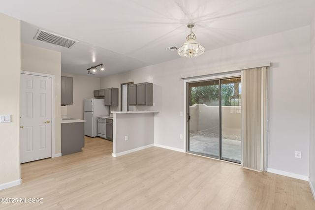 3816 S Calle Rambles, Green Valley, AZ 85614