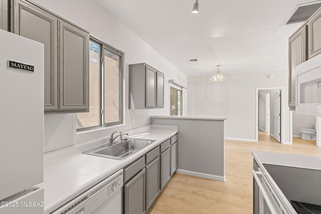 3816 S Calle Rambles, Green Valley, AZ 85614